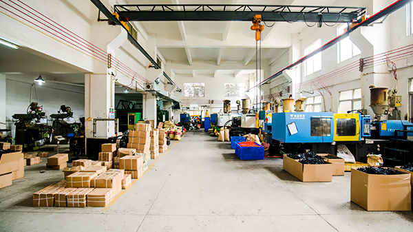 qy球友会制版-厂房整体照